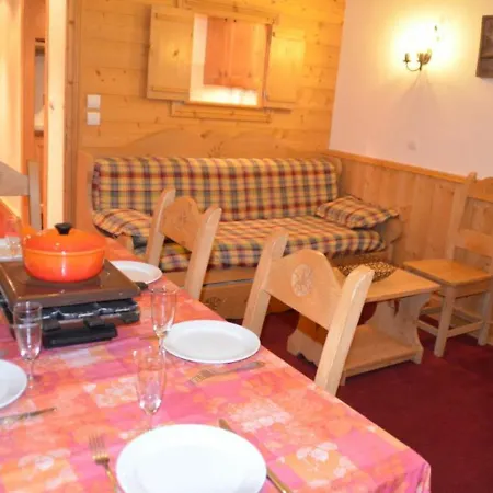 Appartement Les Menuires, 3 pièces, 8 personnes - FR-1-452-223